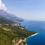 By The Sea Brela, Makarska - 6674 アパート