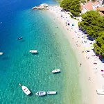 By The Sea Brela, Makarska - 6674 * ブレラ