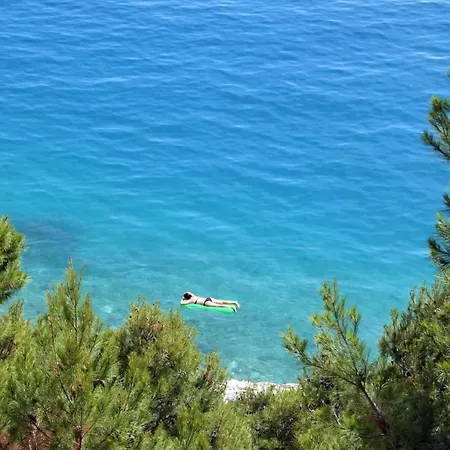 アパート By The Sea Brela, Makarska - 6674 ブレラ