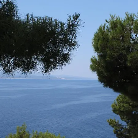 By The Sea Brela, Makarska - 6674 Apartment *